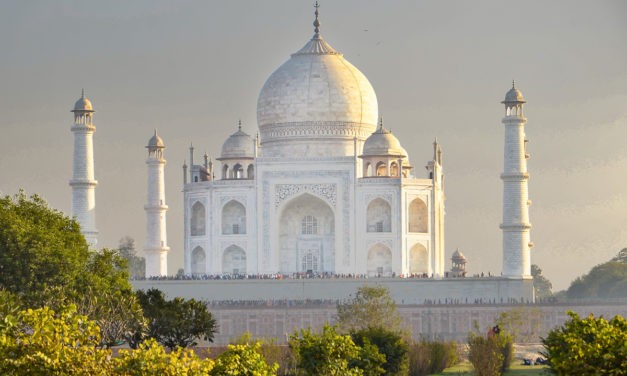 Majestueux Taj Mahal