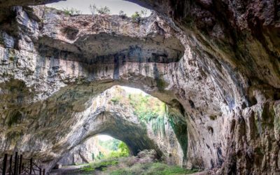 Devetashka Cave